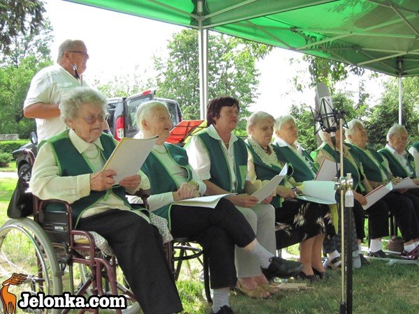rotarianie-pomogli-seniorom-34652