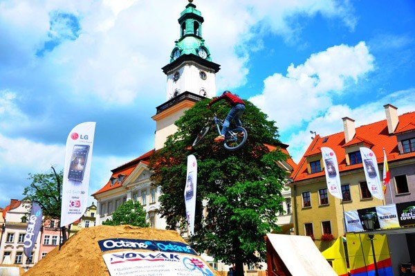 ekstremalne-pokazy-rowerowe-34663