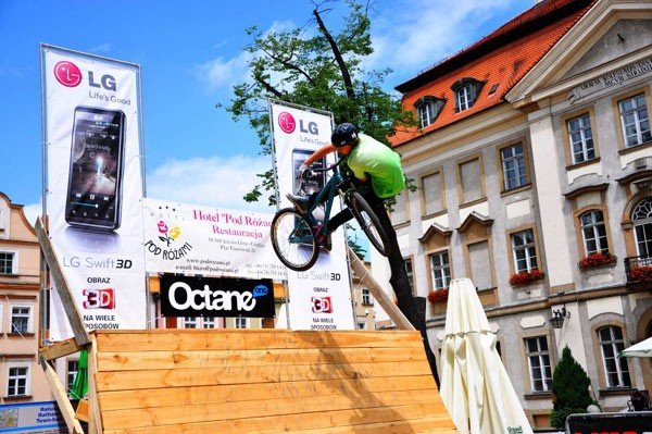 ekstremalne-pokazy-rowerowe-34663