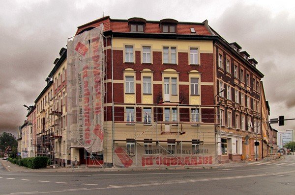 coraz-adniej-na-ulicy-zotniczej-34716