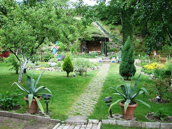 pod-chojnikiem-ogrody-sa-jak-malowane-34722