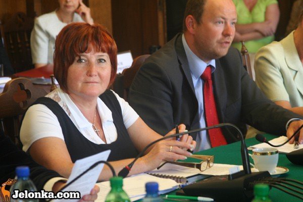 wyzsza-stawka-za-wyzywienie-w-zobku-i-drozsze-bilety-po-sesji-w-um-34729