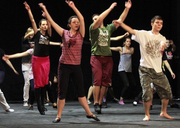 wystartowaa-iv-edycja-lata-w-teatrze-tuwim-do-szescianu-34827