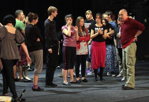 wystartowaa-iv-edycja-lata-w-teatrze-tuwim-do-szescianu-34827