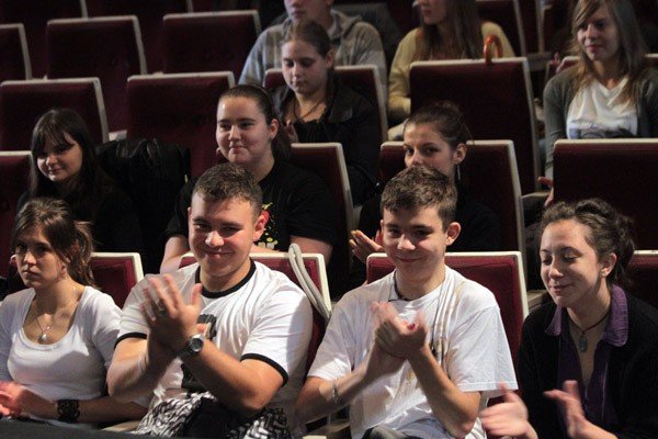 wystartowaa-iv-edycja-lata-w-teatrze-tuwim-do-szescianu-34827