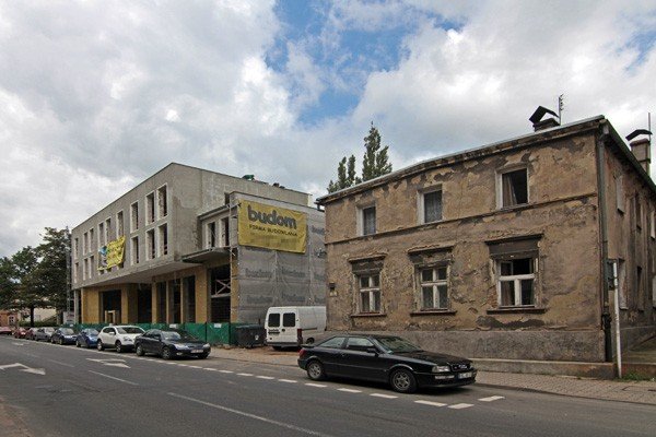 wyros-nowy-dom-przy-ulicy-matejki-34855