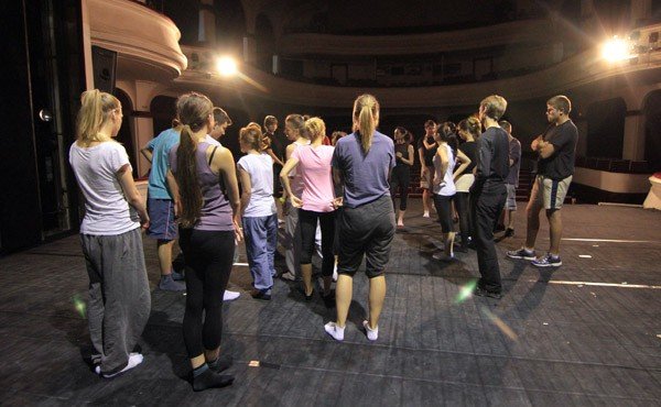 poczuli-puls-miasta-kolejny-dzien-lata-w-teatrze-34883