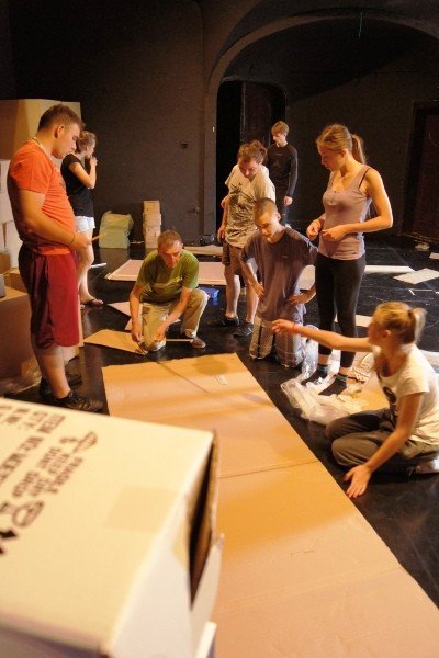 poczuli-puls-miasta-kolejny-dzien-lata-w-teatrze-34883