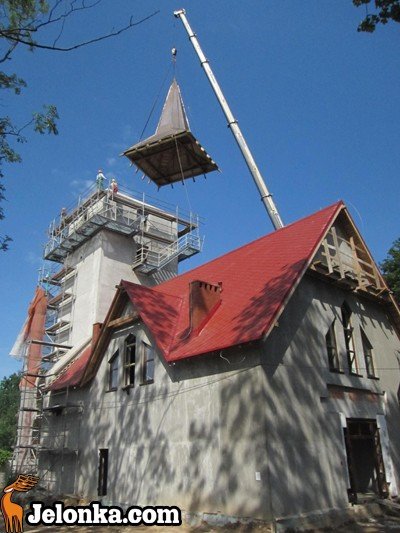 coraz-blizej-do-pieknych-widokow-z-radomierskiej-wiezy-34891