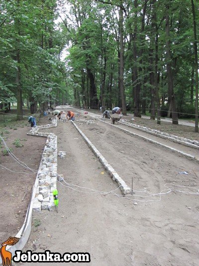 park-zdrojowy-rewitalizowany-podtapiany-i-dewastowany-34903