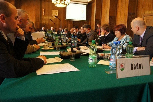nowy-przewodniczacy-nowy-radny-po-sesjach-w-um-34959