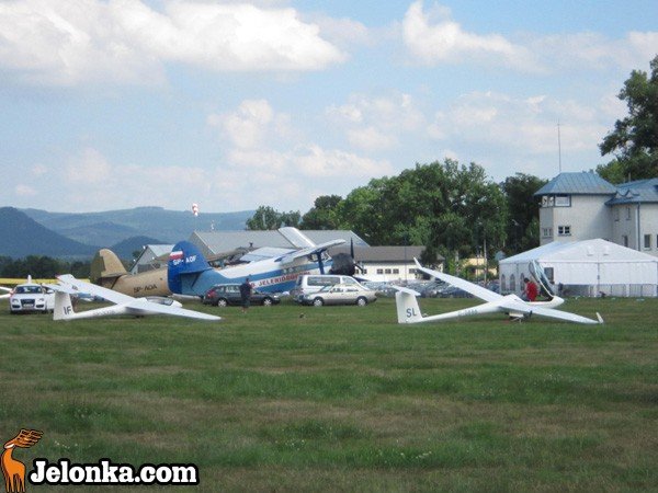 modzi-lotnicy-z-mechanika-nabrali-wiatru-w-skrzyda-34963