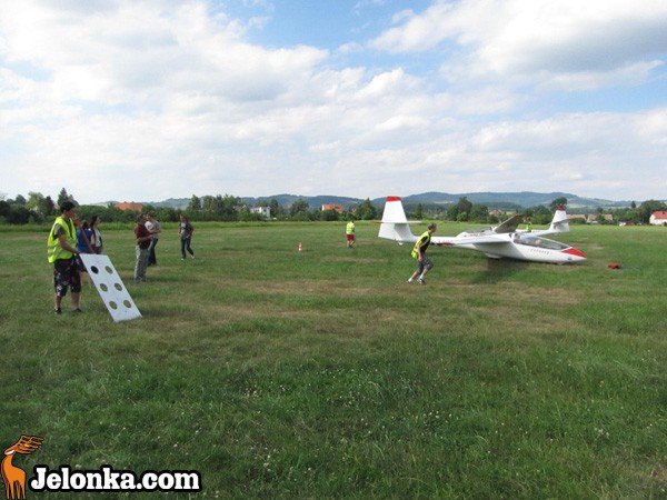 modzi-lotnicy-z-mechanika-nabrali-wiatru-w-skrzyda-34963