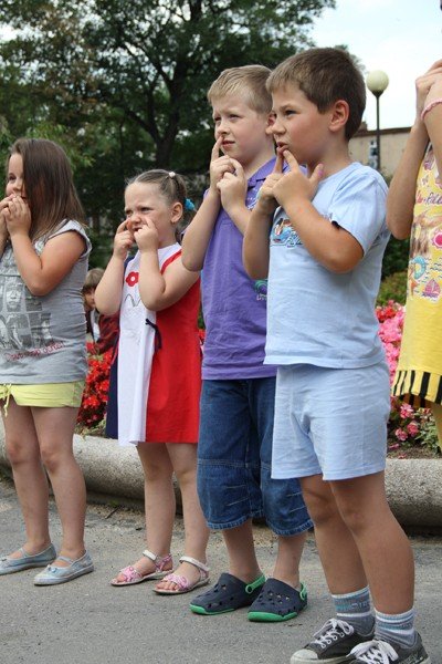 skok-w-blok-ucieczka-w-swiat-sztuki-i-teatru-34965