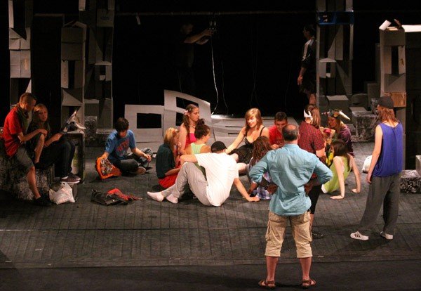 lato-w-teatrze-nie-przegap-pokazow-medioracji-35023