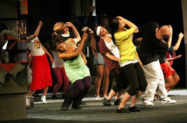 lato-w-teatrze-nie-przegap-pokazow-medioracji-35023