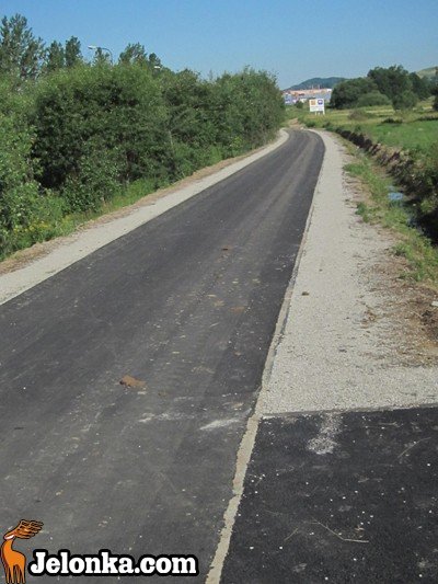 zabobrze-nie-miao-jeszcze-takiej-drogi-rekreacyjnej-35025