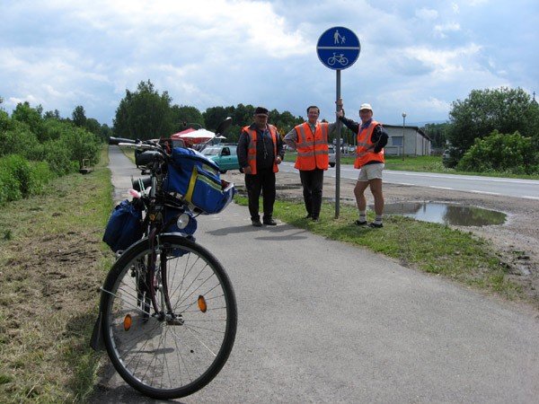 rowerowy-ambasador-jeleniej-gory-w-domu-dziecka-nadzieja-35057