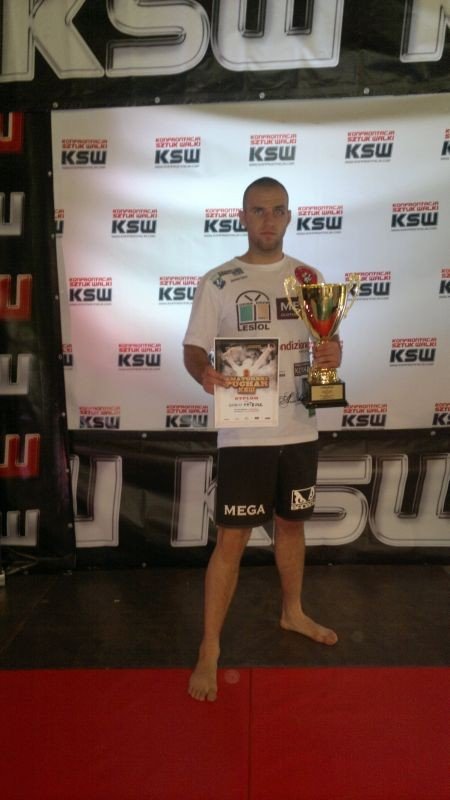 mateusz-bubin-niepokonany-w-mma-35181