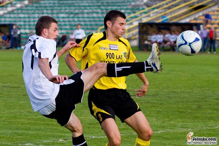 skromne-zwyciestwo-karkonoszy-fotorelacja-z-meczu-35217