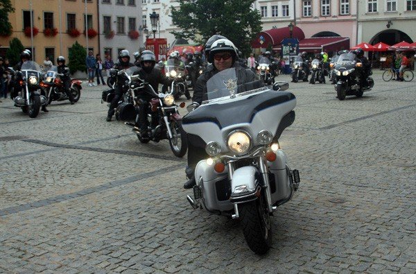 doktorzy-na-motorach-rajd-recepta-na-stres-35219