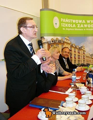 legenda-solidarnosci-na-liscie-po-w-wyborach-do-senatu-35220