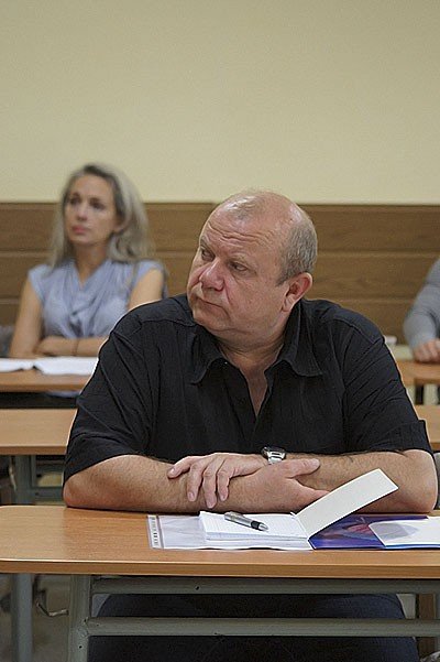 sprzedaja-prad-z-bonusem-po-spotkaniu-z-energetycznym-centrum-35243