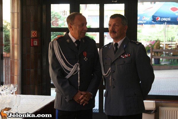 po-swiecie-policji-stu-policjantow-nagrodzonych-i-odznaczonych-35252