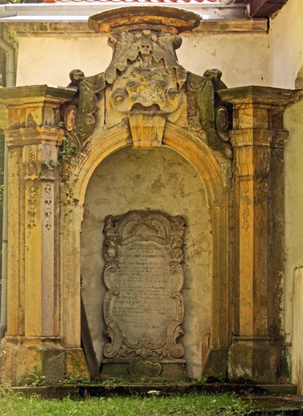 nie-tylko-po-piekne-widoki-zamek-wciaz-w-remoncie-35274
