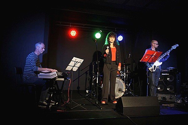 kumple-zagrali-w-kwadracie-w-ramach-ratuszowego-lata-35292