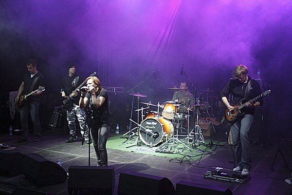 po-letnim-sylwestrze-szampanski-wieczor-u-petiego-35293