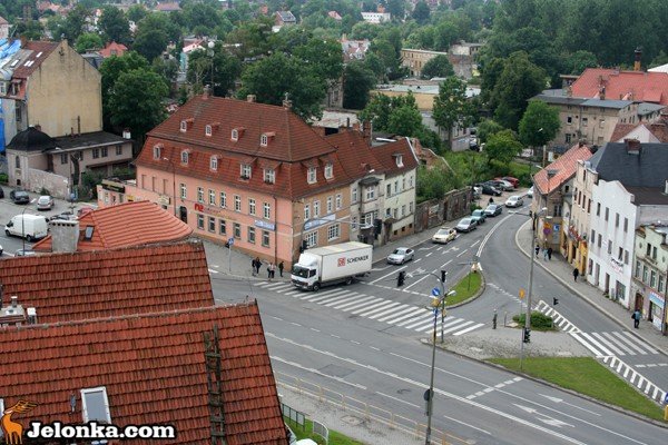 kapsua-na-wiezy-zamkowej-przesanie-potomnym-35295