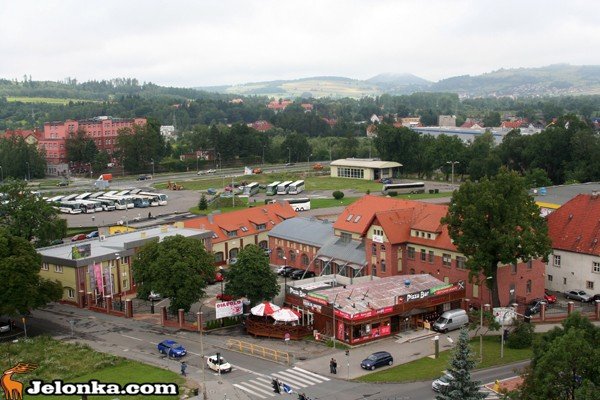 kapsua-na-wiezy-zamkowej-przesanie-potomnym-35295