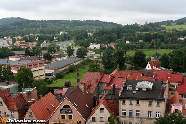kapsua-na-wiezy-zamkowej-przesanie-potomnym-35295