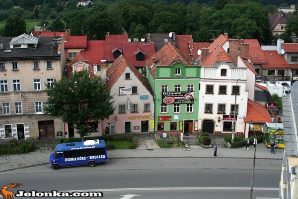 kapsua-na-wiezy-zamkowej-przesanie-potomnym-35295