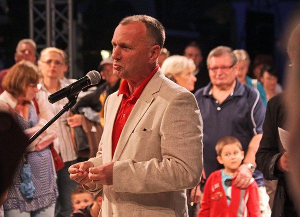 start-festiwalu-teatrow-wedrujacych-cyrk-i-refleksja-na-poczatek-35365