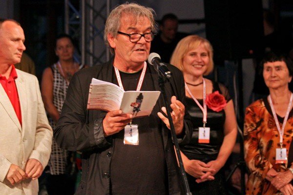 start-festiwalu-teatrow-wedrujacych-cyrk-i-refleksja-na-poczatek-35365