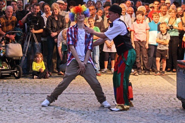 start-festiwalu-teatrow-wedrujacych-cyrk-i-refleksja-na-poczatek-35365