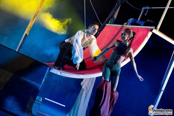 o-zywiole-natury-w-ulicznym-teatrze-tanca-35373
