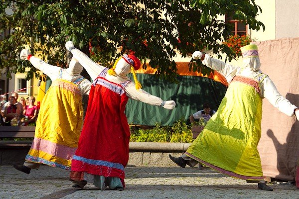 kalejdoskop-obrazow-swiate-i-dzwiekow-sobotni-wieczor-teatralny-35384