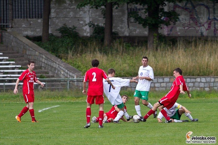 sensacja-na-zotniczej-juniorzy-karkonoszy-pokonali-lotnika-foto-35385