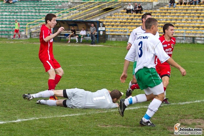 sensacja-na-zotniczej-juniorzy-karkonoszy-pokonali-lotnika-foto-35385