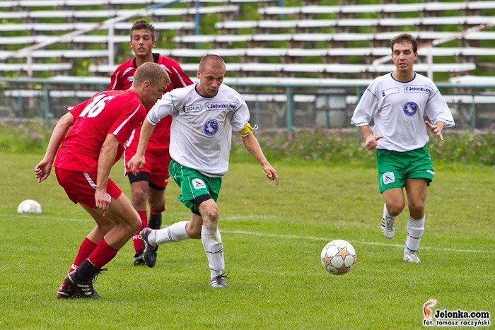 sensacja-na-zotniczej-juniorzy-karkonoszy-pokonali-lotnika-foto-35385
