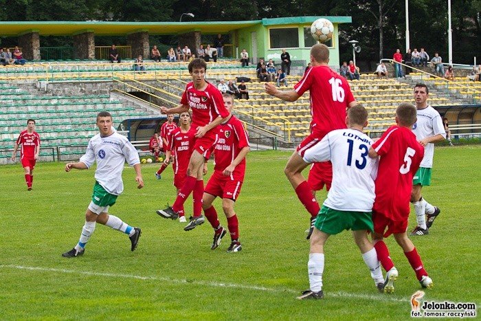 sensacja-na-zotniczej-juniorzy-karkonoszy-pokonali-lotnika-foto-35385