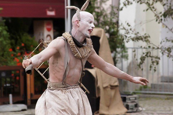 niezwyky-ogrod-zachwyci-publike-teatry-na-finiszu-35402