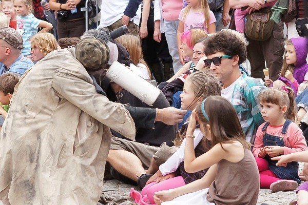 niezwyky-ogrod-zachwyci-publike-teatry-na-finiszu-35402