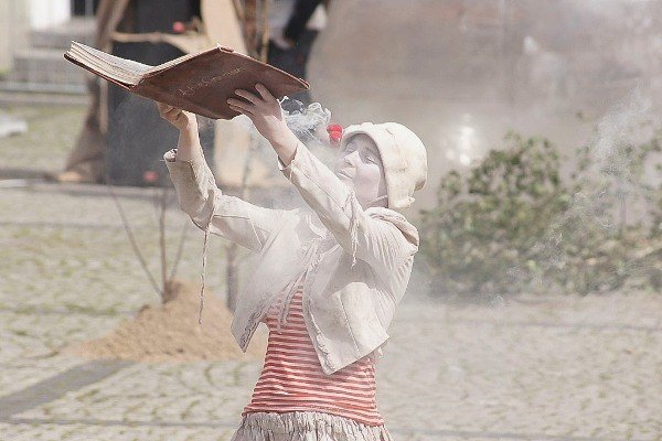 niezwyky-ogrod-zachwyci-publike-teatry-na-finiszu-35402