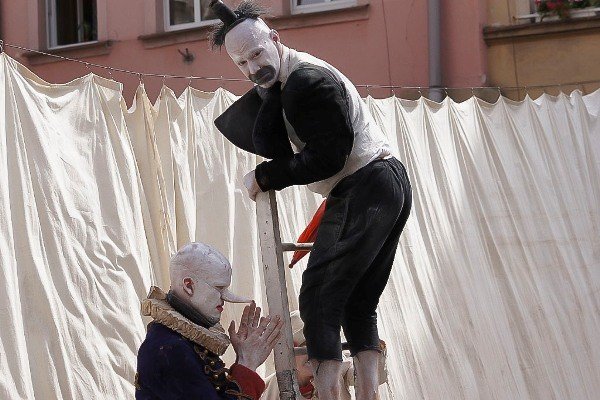 niezwyky-ogrod-zachwyci-publike-teatry-na-finiszu-35402