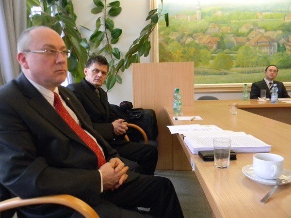zarzad-sld-popar-jeleniogorskiego-radnego-w-wyborach-do-senatu-35408