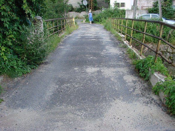 pod-chojnikiem-niebezpieczne-mostki-czekaja-na-naprawe-35413